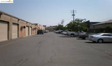 910 81st #24, Oakland, California 94621, ,Commercial Sale,Buy,910 81st #24,40950462