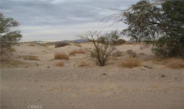 0 Tujunga Avenue, Newberry Springs, California 92365, ,Land,Buy,0 Tujunga Avenue,IV16085670