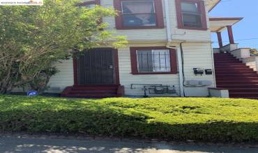 1655 E 32Nd St, Oakland, California 94602, 3 Bedrooms Bedrooms, ,2 BathroomsBathrooms,Residential Lease,Rent,1655 E 32Nd St,41035965