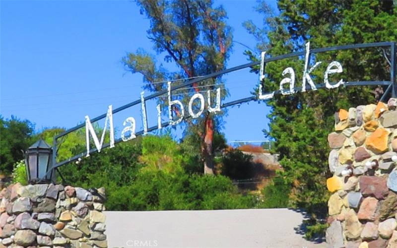 Welcome to Malibou Lake