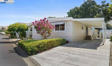 711 Old Canyon Rd., Fremont, California 94536, 2 Bedrooms Bedrooms, ,2 BathroomsBathrooms,Manufactured In Park,Buy,711 Old Canyon Rd.,41042740