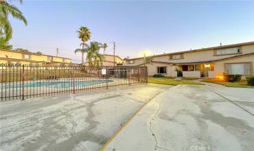 3700 Mountain Avenue 9C, San Bernardino, California 92404, 2 Bedrooms Bedrooms, ,1 BathroomBathrooms,Residential,Buy,3700 Mountain Avenue 9C,SR23202622