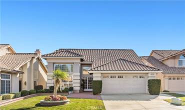 Welcome to this lovely home in the Sun Lakes Community!