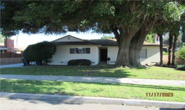 6954 Lime Avenue, Long Beach, California 90805, 3 Bedrooms Bedrooms, ,2 BathroomsBathrooms,Residential Income,Buy,6954 Lime Avenue,SB23212701