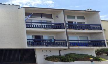 320 Hermosa Ave 206, Hermosa Beach, California 90254, 2 Bedrooms Bedrooms, ,2 BathroomsBathrooms,Residential Lease,Rent,320 Hermosa Ave 206,SB23226071