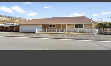 12943 Lakeshore Drive, Clearlake, California 95422, 2 Bedrooms Bedrooms, ,2 BathroomsBathrooms,Residential,Buy,12943 Lakeshore Drive,ML81950252