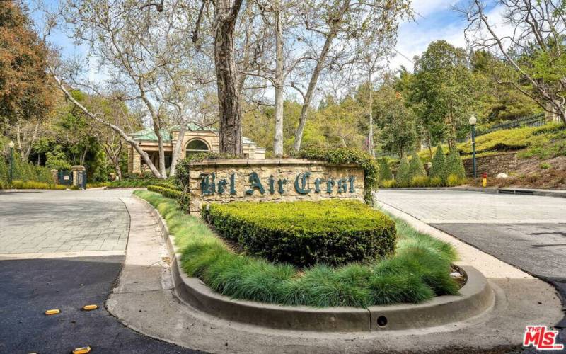 Entry to Bel Air Crest Community