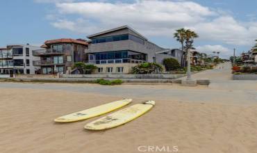 700 The Strand, Manhattan Beach, California 90266, 5 Bedrooms Bedrooms, ,5 BathroomsBathrooms,Residential Lease,Rent,700 The Strand,SB23183787