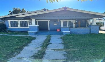 1530 W 51st Place, Los Angeles, California 90062, 3 Bedrooms Bedrooms, ,1 BathroomBathrooms,Residential,Buy,1530 W 51st Place,PF24009333