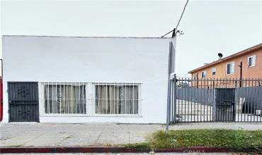 4606 Compton Avenue, Los Angeles, California 90011, ,Commercial Sale,Buy,4606 Compton Avenue,SR24009281