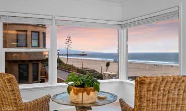 2000 The Strand, Manhattan Beach, California 90266, 3 Bedrooms Bedrooms, ,2 BathroomsBathrooms,Residential Lease,Rent,2000 The Strand,SB24011848