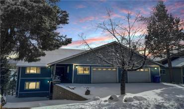 998 Feather Mountain Drive, Big Bear City, California 92314, 8 Bedrooms Bedrooms, ,4 BathroomsBathrooms,Residential,Buy,998 Feather Mountain Drive,RW24010136