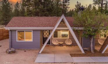 560 Edgemoor 5, Big Bear Lake, California 92315, 1 Bedroom Bedrooms, ,1 BathroomBathrooms,Residential Lease,Rent,560 Edgemoor 5,LG24022755