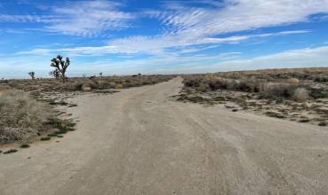 0 E M8 Avenue, Palmdale, California 93591, ,Land,Buy,0 E M8 Avenue,ML81953028