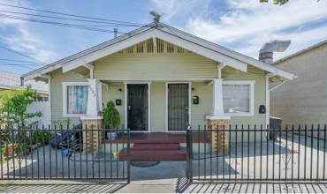 2022 E 15th Street, Long Beach, California 90804, 4 Bedrooms Bedrooms, ,3 BathroomsBathrooms,Residential Income,Buy,2022 E 15th Street,DW24024671