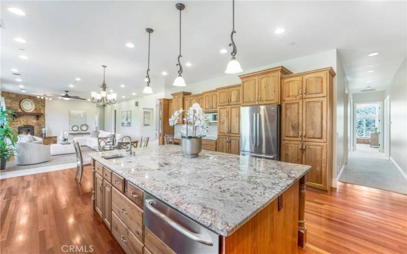 Fantastically upgraded kitchen stainless steel appliances, gourmet kitchen and island with walk in pantry mud room.