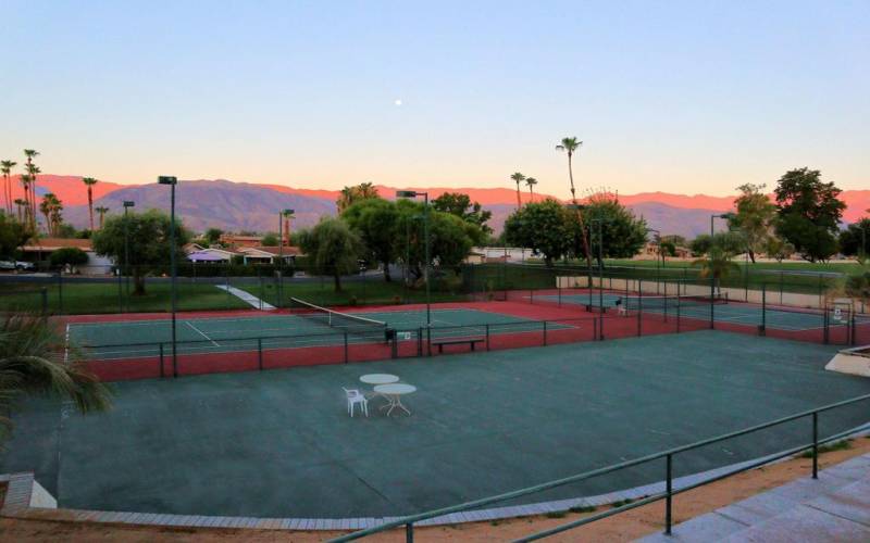 Suncrest Tennis court