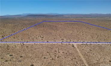 209 Warren Vista Avenue, Landers, California 92285, ,Land,Buy,209 Warren Vista Avenue,JT24024417