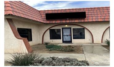 18409 US Highway 18, Apple Valley, California 92307, ,Commercial Lease,Rent,18409 US Highway 18,CV24026414