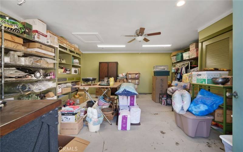 Butlers Pantry Interior