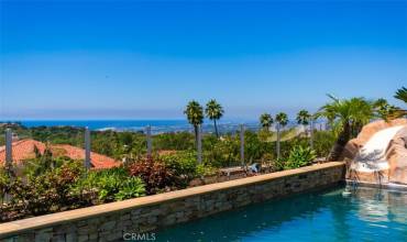 4 Pinnacle, Newport Coast, California 92657, 6 Bedrooms Bedrooms, ,6 BathroomsBathrooms,Residential Lease,Rent,4 Pinnacle,OC23061779