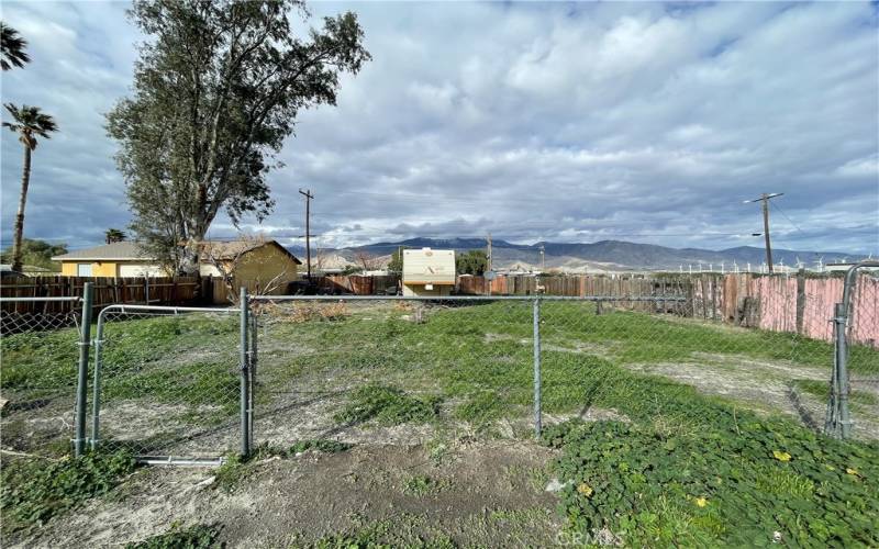 Land Lot with previous trailer