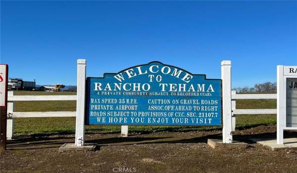 Entrance into Rancho Tehama Reserve