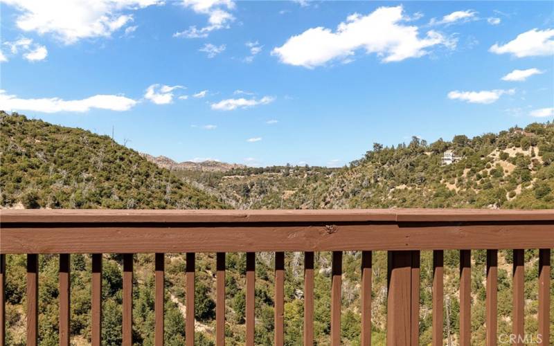 The upper deck boasts even larger mountain and canyon views