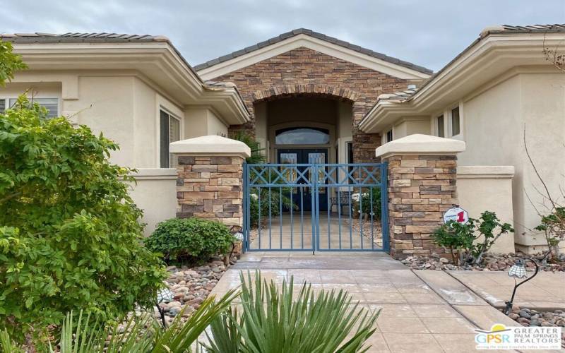 Pretty Stacked Stone Entry