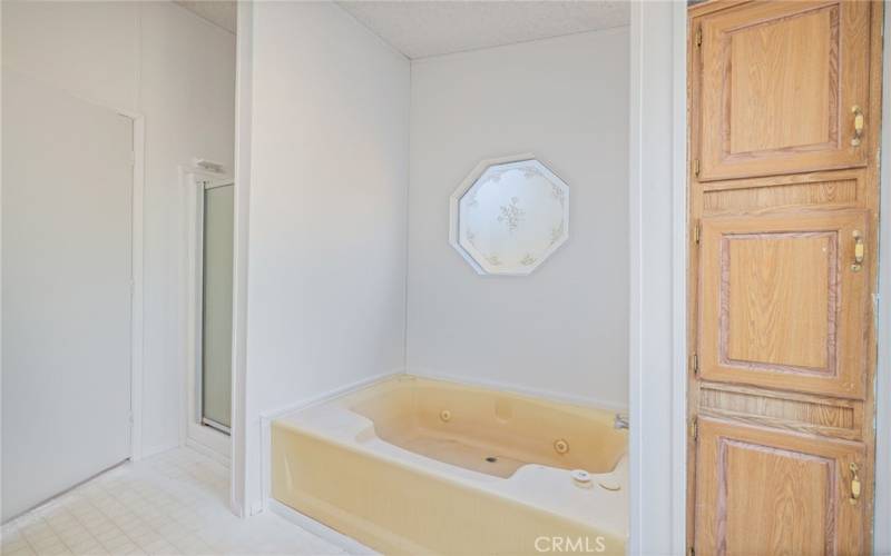 Soaking Tub in Primary Suite