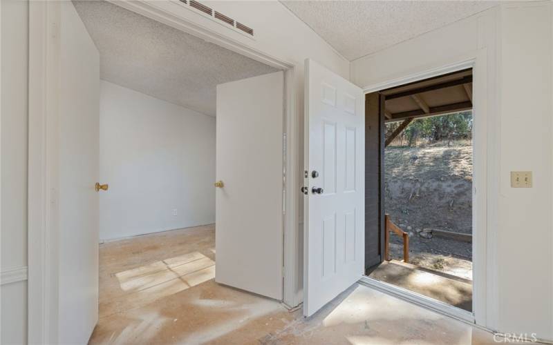 Bonus Room.  Photo taken prior to new carpet being installed!