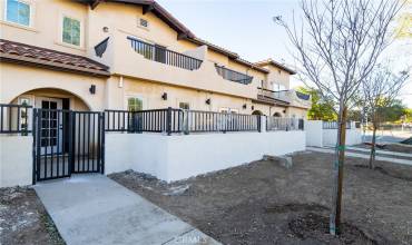 5510 E Los Angeles Avenue 2, Simi Valley, California 93063, 3 Bedrooms Bedrooms, ,2 BathroomsBathrooms,Residential,Buy,5510 E Los Angeles Avenue 2,MB23026661