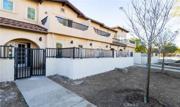 5502 E Los Angeles Avenue 4, Simi Valley, California 93063, 3 Bedrooms Bedrooms, ,2 BathroomsBathrooms,Residential,Buy,5502 E Los Angeles Avenue 4,MB23026653