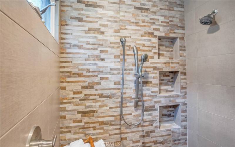 Beautiful Stacked Rock Wall in Large Shower