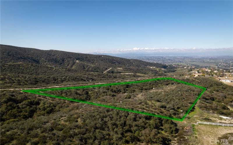 Lines shown in photo are rough estimates of the property lines and have not been provided by a surveyor or verified by the Broker.