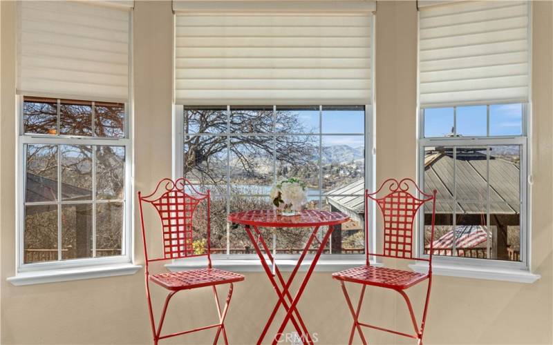 Breakfast nook with view