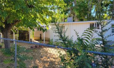 3201 9th Street, Clearlake, California 95422, 2 Bedrooms Bedrooms, ,1 BathroomBathrooms,Residential,Buy,3201 9th Street,LC23182227