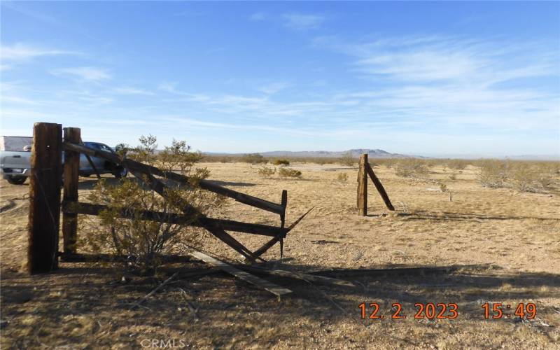 Partial gate at or near property