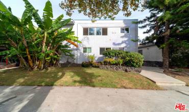 1323 11th Street, Santa Monica, California 90401, 13 Bedrooms Bedrooms, ,Residential Income,Buy,1323 11th Street,24363513