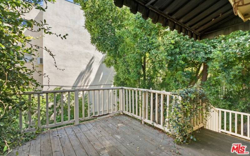 Deck of 1-Bdrm. Unit - 8570 Holloway