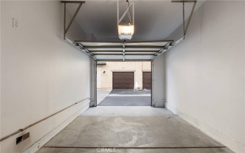 Attached garage with direct access