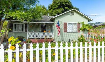 1627 Pine Street, Paso Robles, California 93446, 6 Bedrooms Bedrooms, ,3 BathroomsBathrooms,Residential,Buy,1627 Pine Street,NS23186328