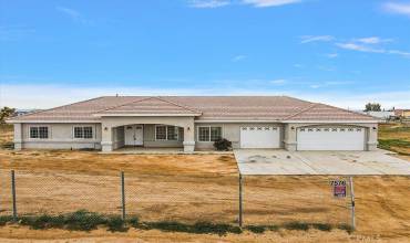 7576 Sunset Road, Phelan, California 92371, 4 Bedrooms Bedrooms, ,3 BathroomsBathrooms,Residential,Buy,7576 Sunset Road,IV24044483