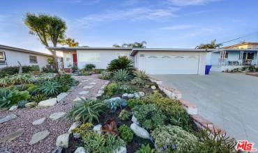 211 N Western Avenue, San Pedro, California 90732, 3 Bedrooms Bedrooms, ,2 BathroomsBathrooms,Residential,Buy,211 N Western Avenue,24348703