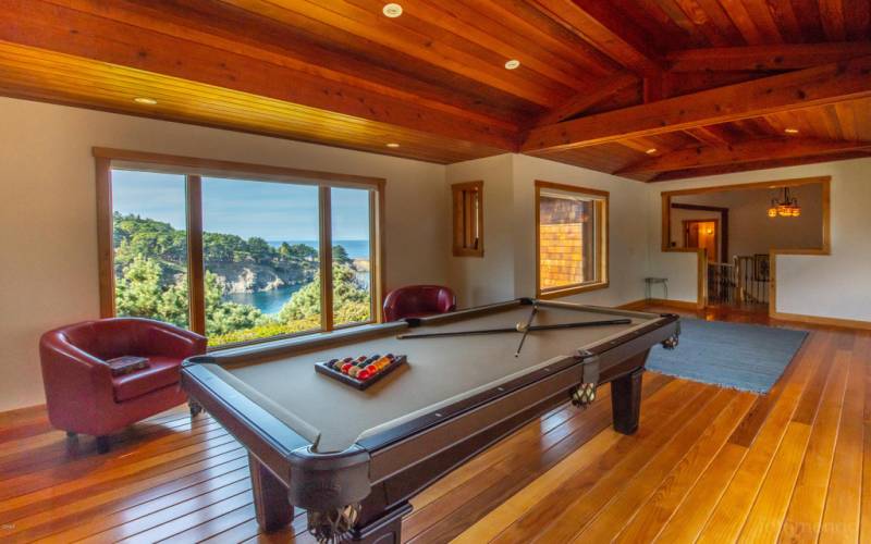Breezeway Pool Table and View