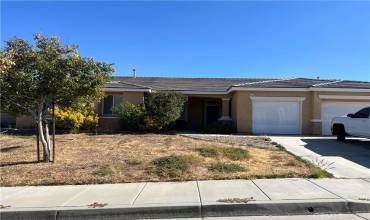 40824 Los Amores Court, Palmdale, California 93551, 4 Bedrooms Bedrooms, ,3 BathroomsBathrooms,Residential,Buy,40824 Los Amores Court,SR23206758