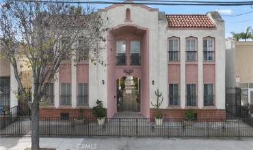 1738 E 4th Street 1, Long Beach, California 90802, 1 Bedroom Bedrooms, ,1 BathroomBathrooms,Residential,Buy,1738 E 4th Street 1,RS24042628