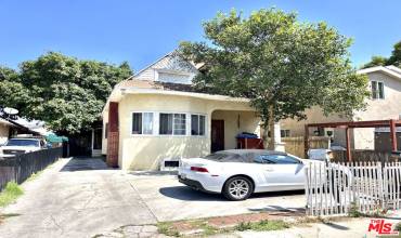 709 E 49th Street, Los Angeles, California 90011, 5 Bedrooms Bedrooms, ,Residential Income,Buy,709 E 49th Street,24367197