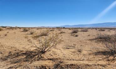 0 Huff Road, Lucerne Valley, California 92356, ,Land,Buy,0 Huff Road,IV22231733