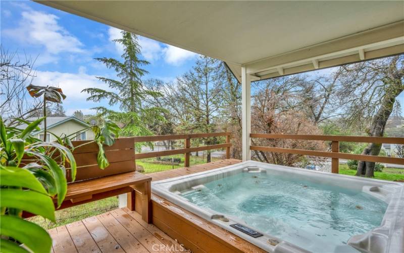 Hot tub deck outside of dining room.